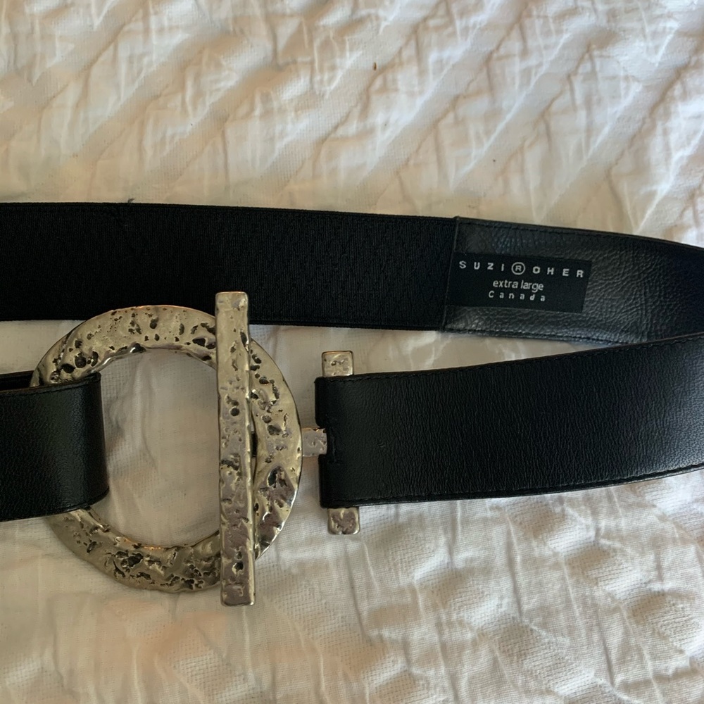 Large Circle Buckle Belt